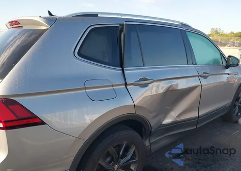 2022 Volkswagen Tiguan 2.0T Se из США, поврежденный, VIN 3VV3B7AX9NM020572